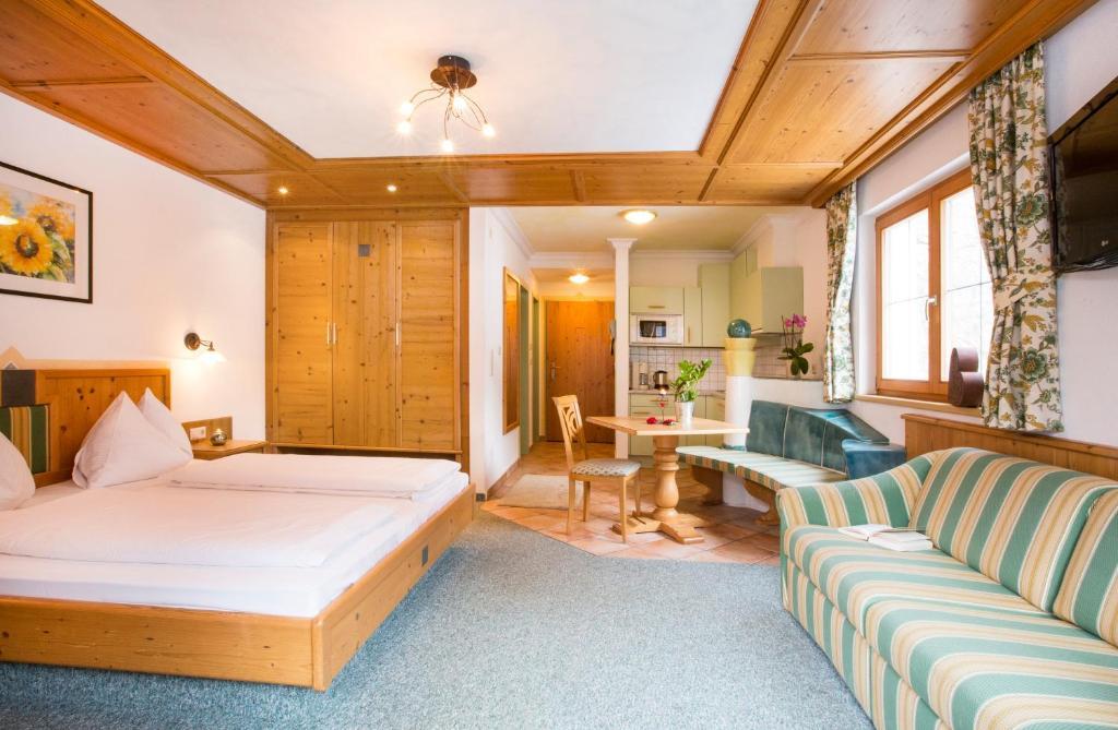 Fliana Arlberg Studios St Anton am Arlberg Værelse billede