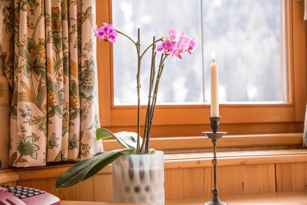 Fliana Arlberg Studios St Anton am Arlberg Værelse billede
